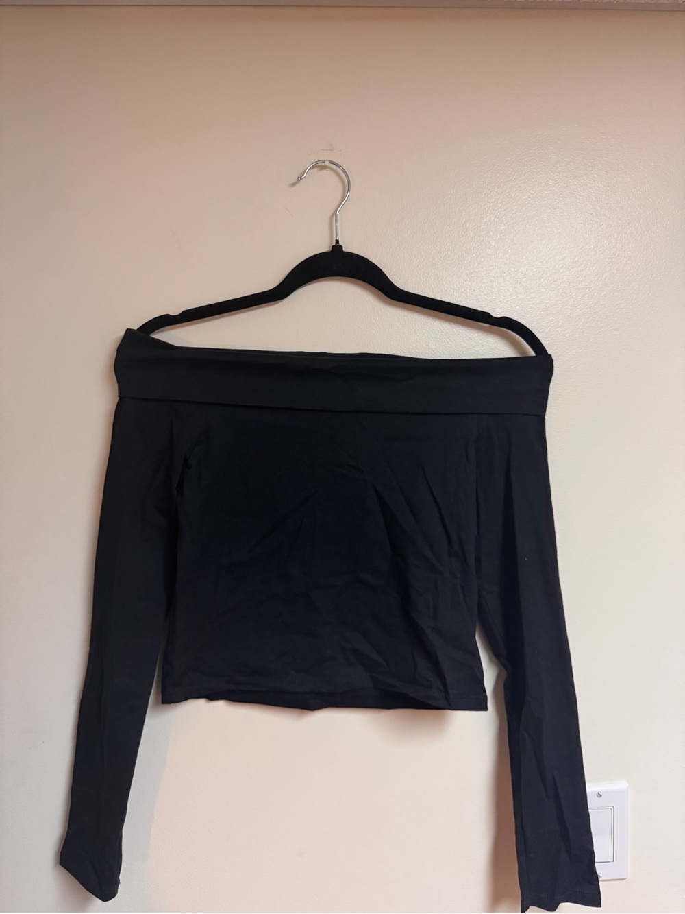 Motel Rocks Black Off-Shoulder Long Sleeve Top
